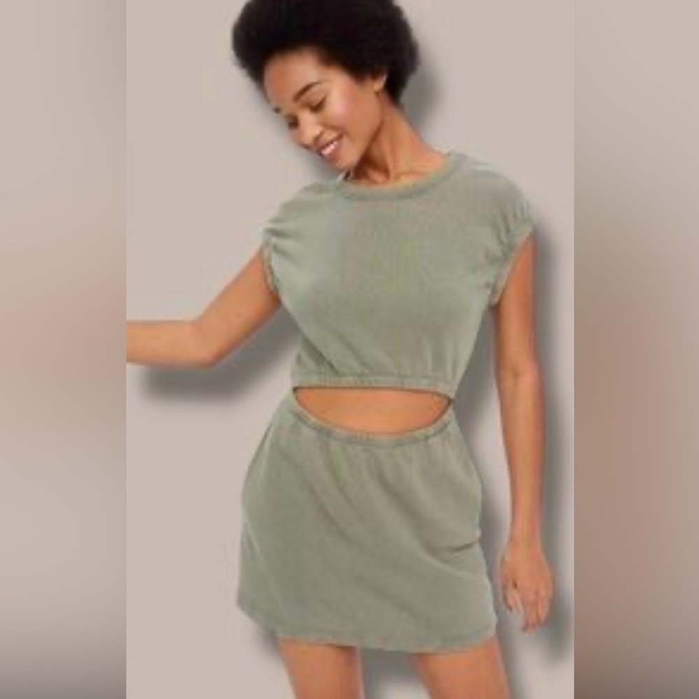 OFFLINE By Aerie Weekend Cut Out Dress Army Camo Green XS Beach Coverup